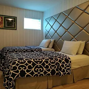 Cozy Vancouver