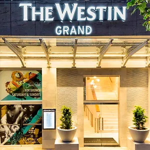 温哥华市中心希尔顿酒店 酒店