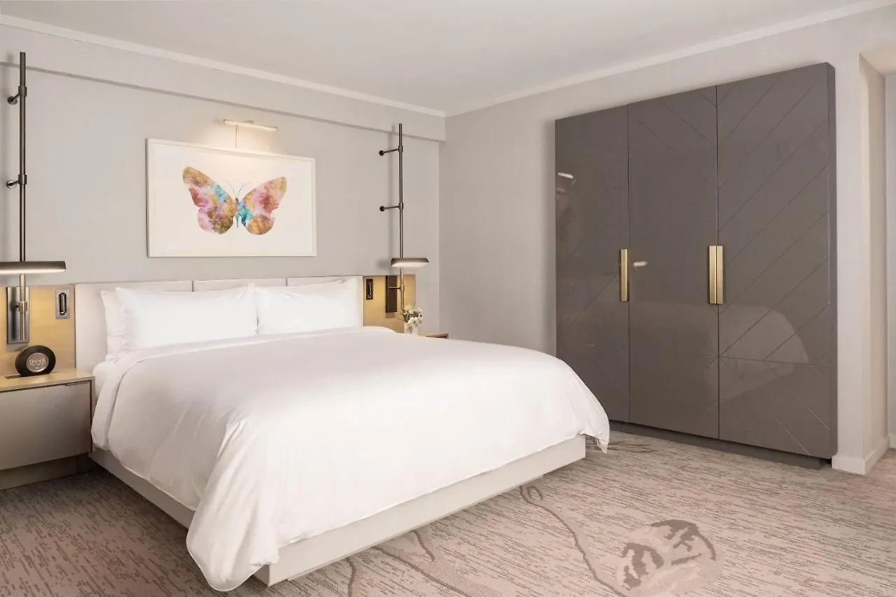 Jw Marriott Parq Vancouver 5*,