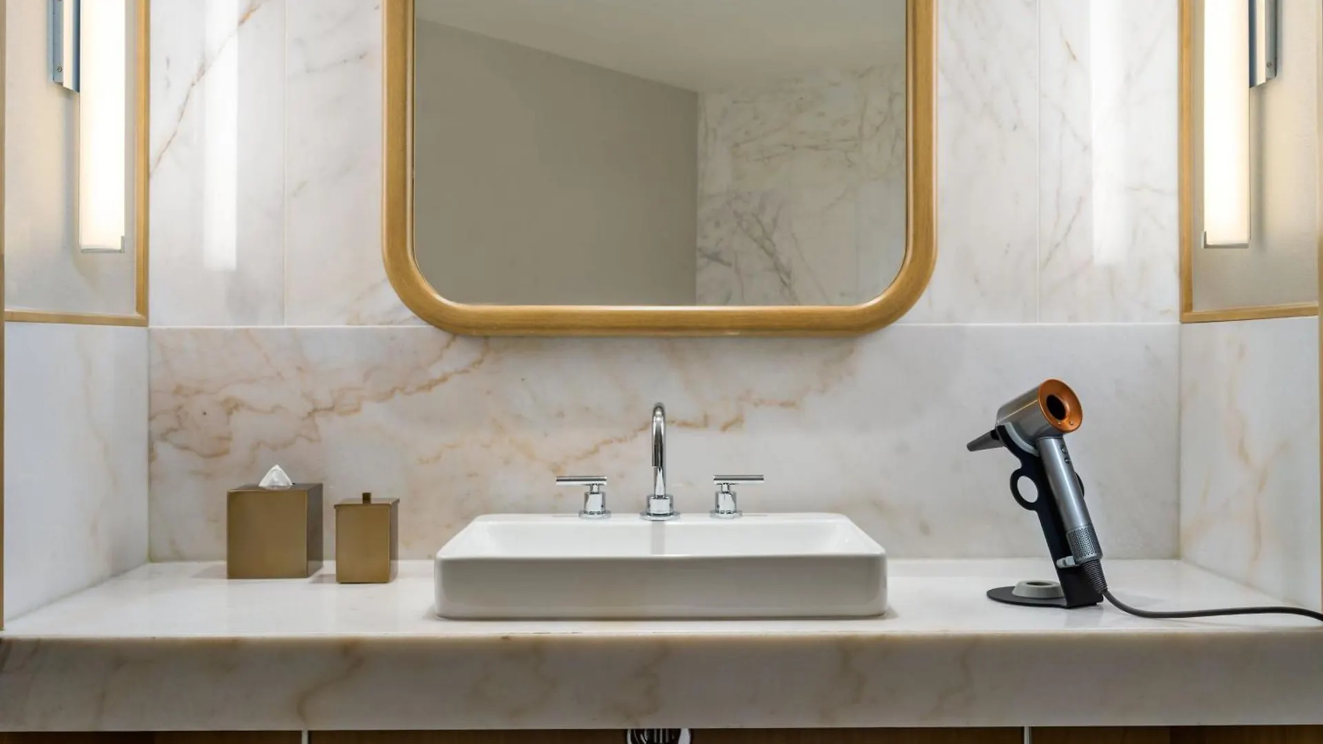 Jw Marriott Parq Vancouver