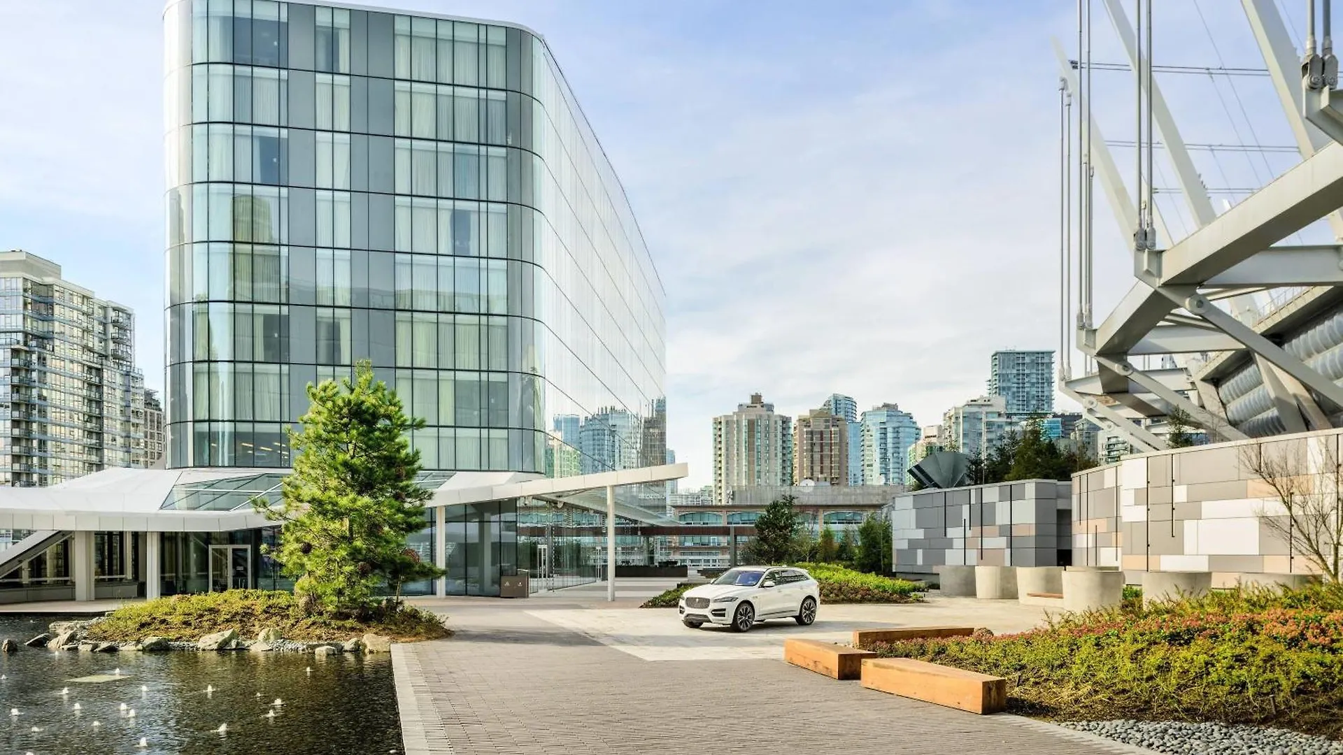 Jw Marriott Parq Vancouver Hotel